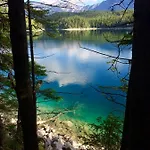 Appartamento Am Kurpark -wohnung 3,150qm- Mit Lift Garmisch-Partenkirchen